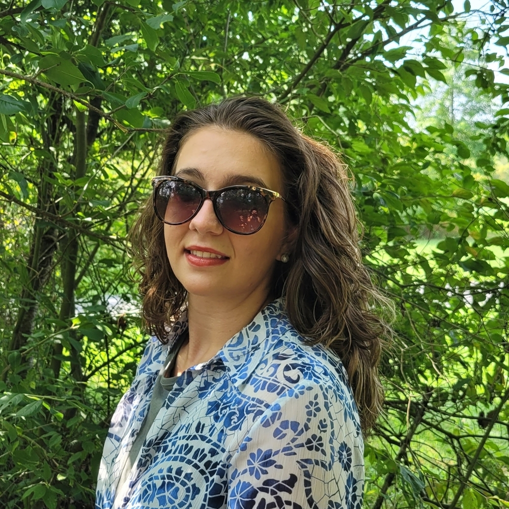 Meet your Posher, Maddie Lou